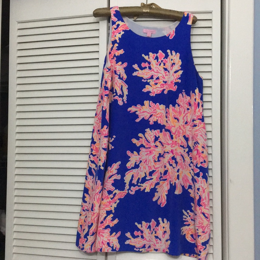 Lilly Pulitzer Jackie shift!! A great look!